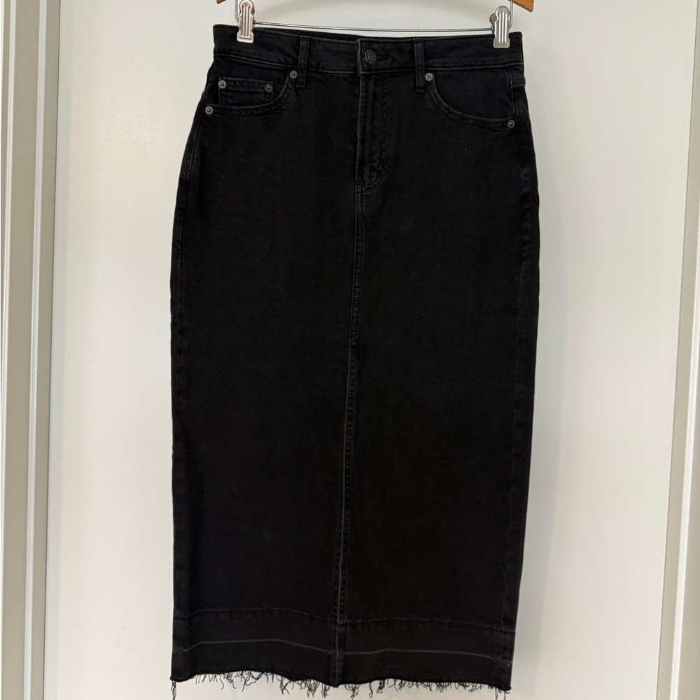 GAP Black Pencil Denim Skirt